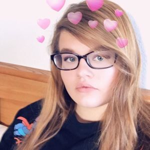 Meet your Posher, Emmalee